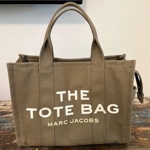 Marc Jacobs Medium Tote Bag